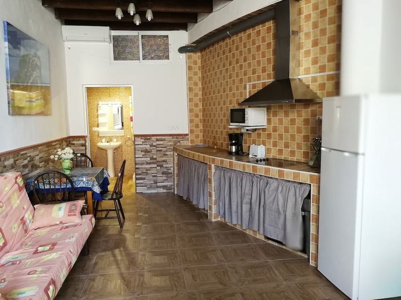 Aparthotel Finca Tom�s Y Puri