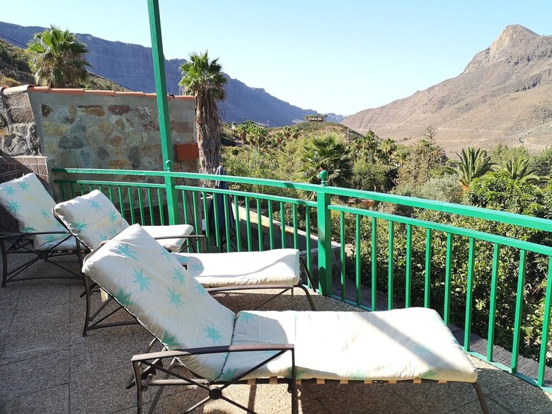 Aparthotel Finca Tom�s Y Puri