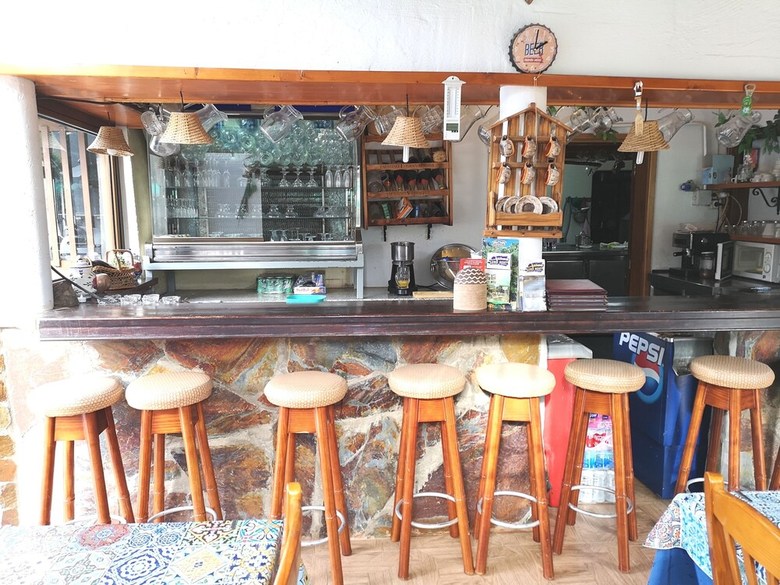 Aparthotel Finca Tom�s Y Puri