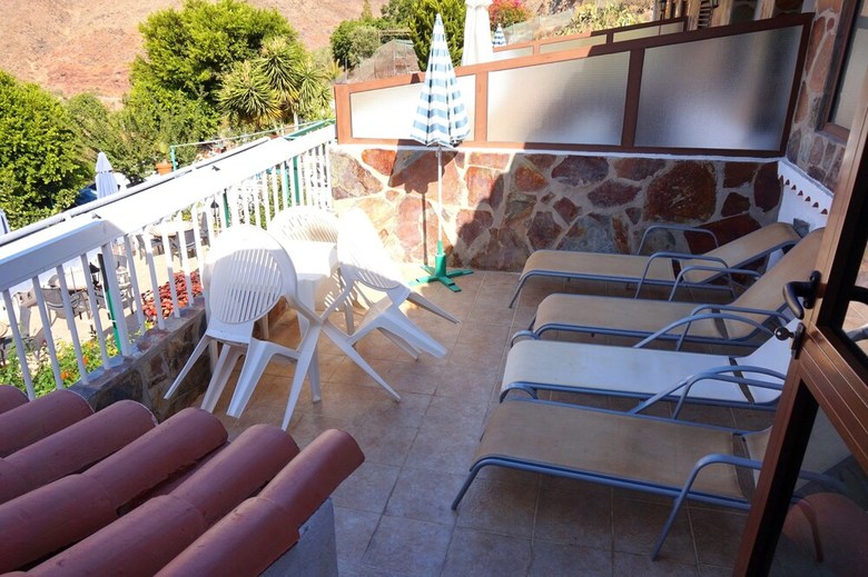 Aparthotel Finca Tom�s Y Puri