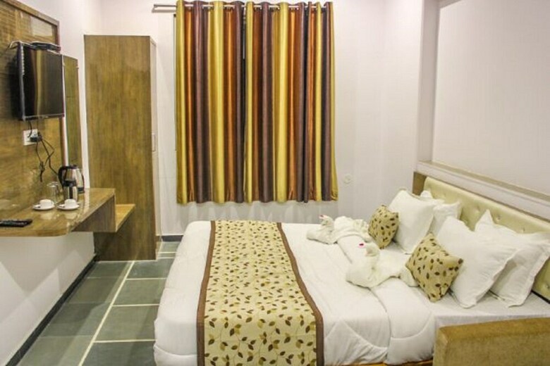 Hotel Hari Priya Resort By Ankur Garden