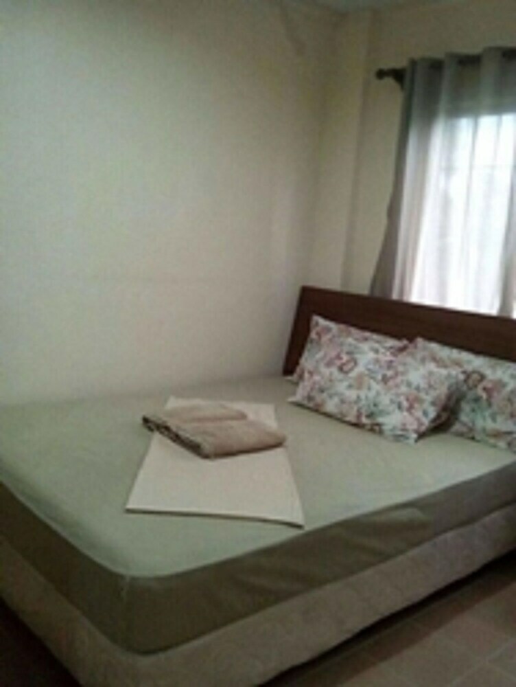Bed & Breakfast Hr Hotel Bar And Restaurant