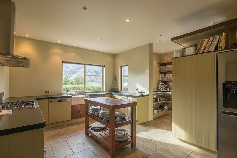 Aoturoa Estate Wanaka Unlocked
