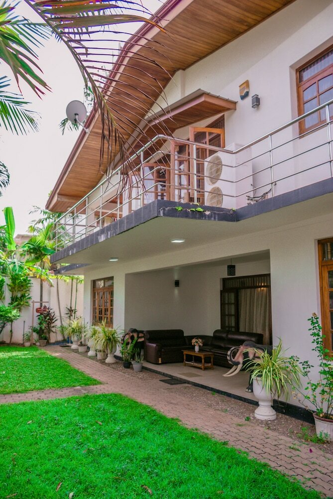 Hotel Blue Bird