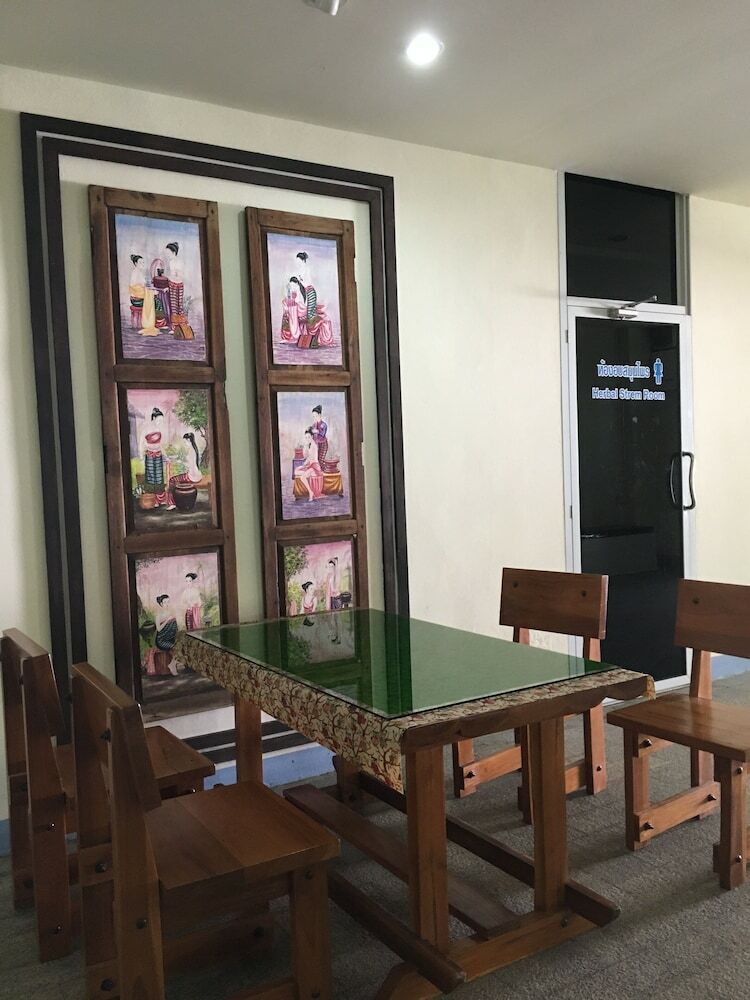 Hotel Golden Chunapa Resort & Spa