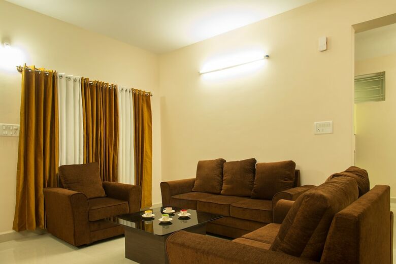 Hotel Triente Suites