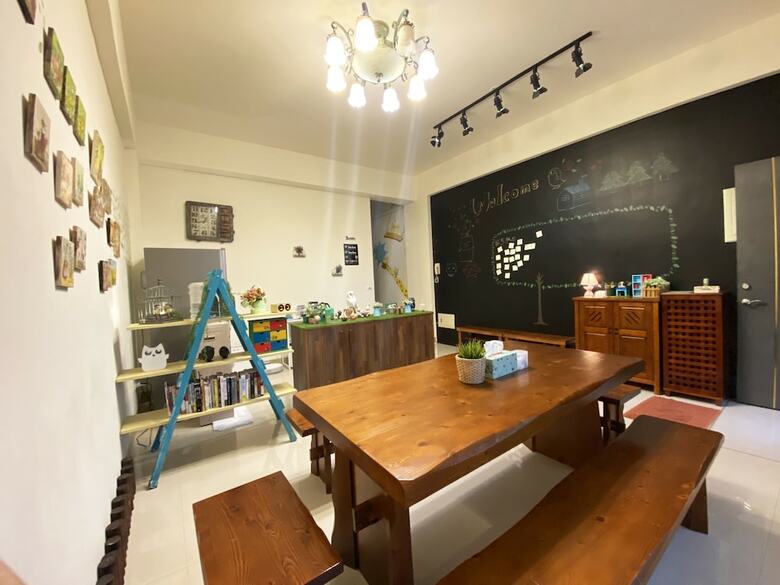 Hotel Nest And Big Forest Guesthouse