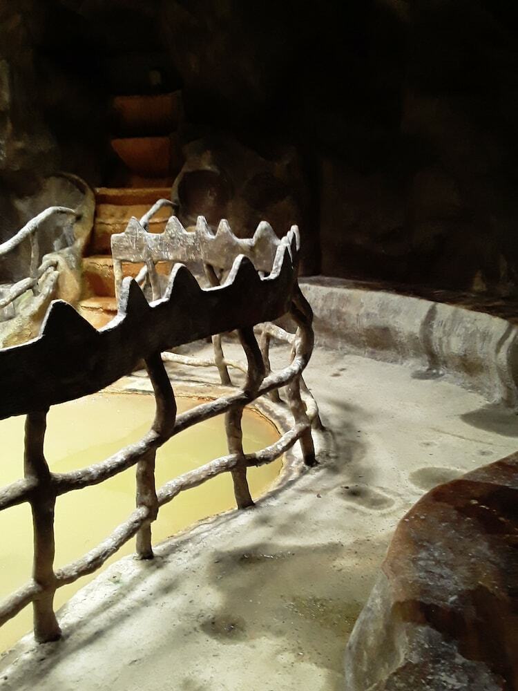 Blue River Resort & Hot Springs
