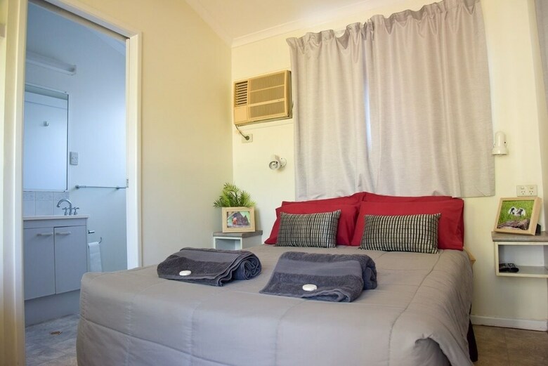 Motel Mataranka Roadhouse