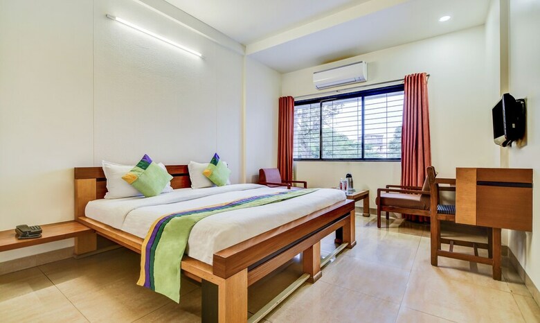Hotel Treebo Trend Surya Nashik