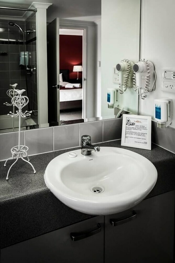 Apartamentos One Bedroom Apt Near Perth Cbd With Parking