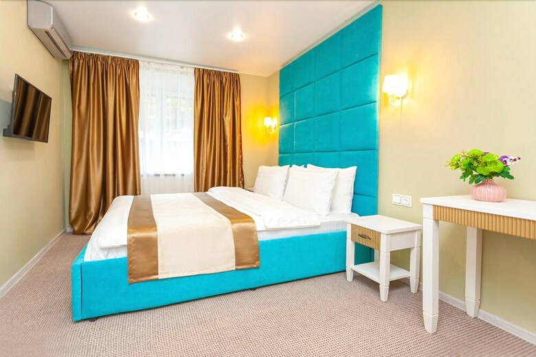 Laluna Hotel
