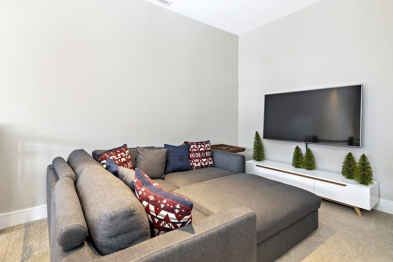 4br Sterling Spruce Peak