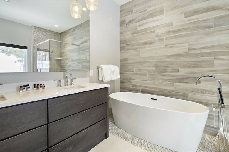 4br Sterling Spruce Peak