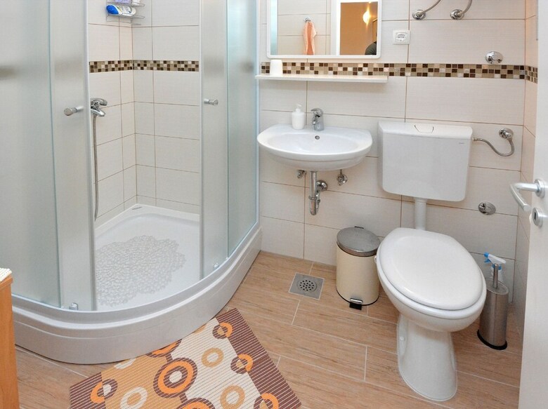 Hotel Guest House Enny - Adults Only