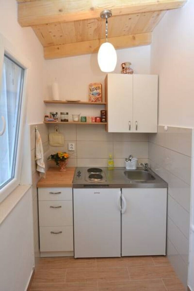 Hotel Guest House Enny - Adults Only