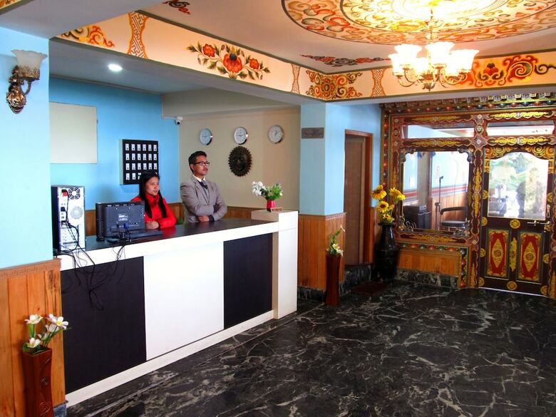 Retreat Hotel & Spa