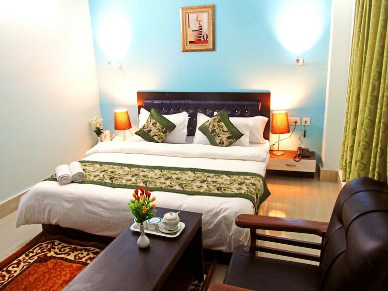 Retreat Hotel & Spa