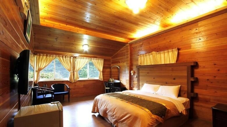 Bed & Breakfast Shanlin Songjing Leisure Farm