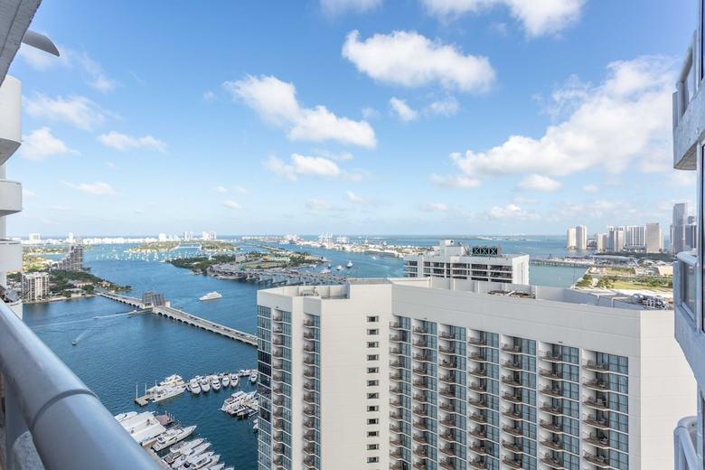 Apartamentos Ocean Breeze And Emerald Water