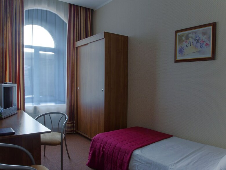 Columb Hotel