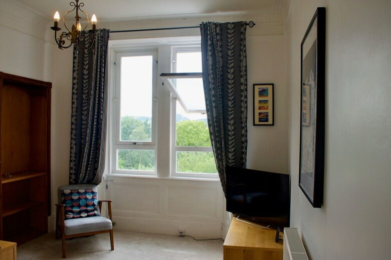 Apartamentos 2 Bedroom Seaside Flat With Scenic Views