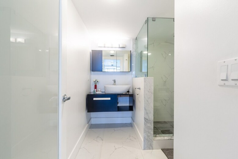 Apartamentos Edgy And Modern Condo On The Bay
