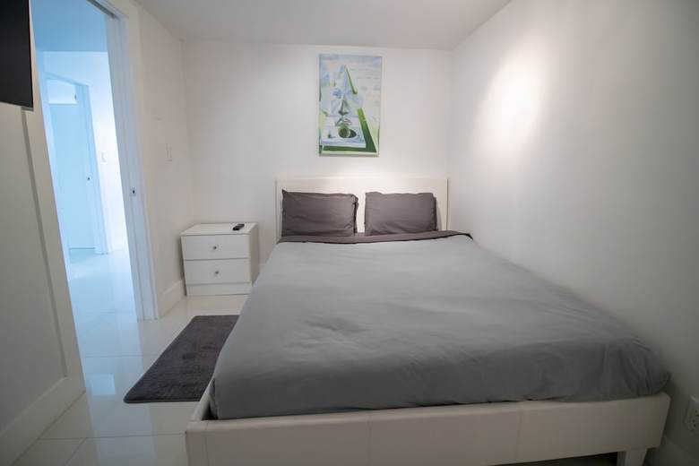 Apartamentos Edgy And Modern Condo On The Bay