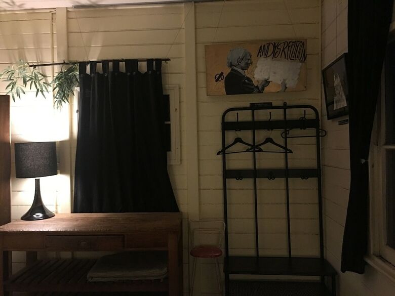 Pop Artist's Concept Store On Darling St