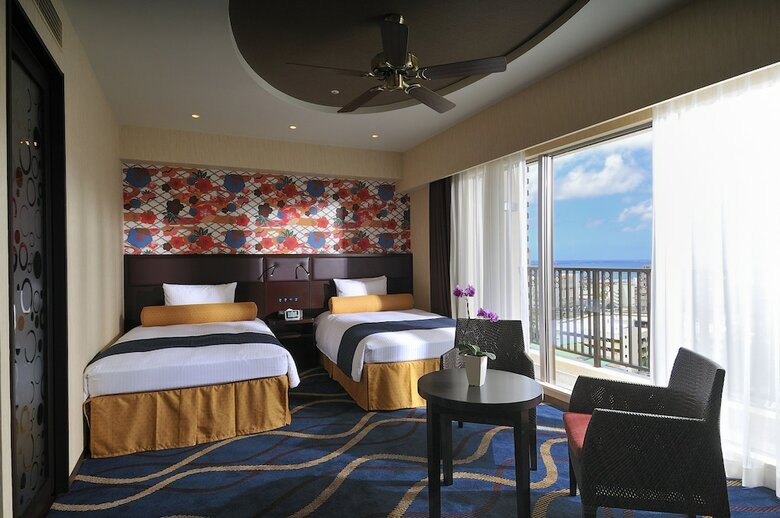 Hotel Loisir Spa Tower Naha