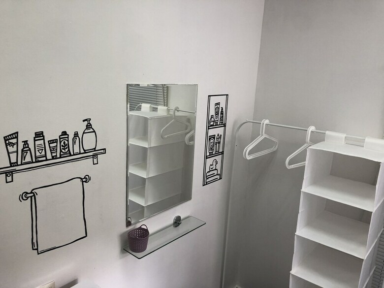L-hotel