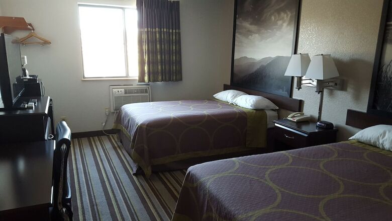 Hotel Super 8 By Wyndham Waynesboro