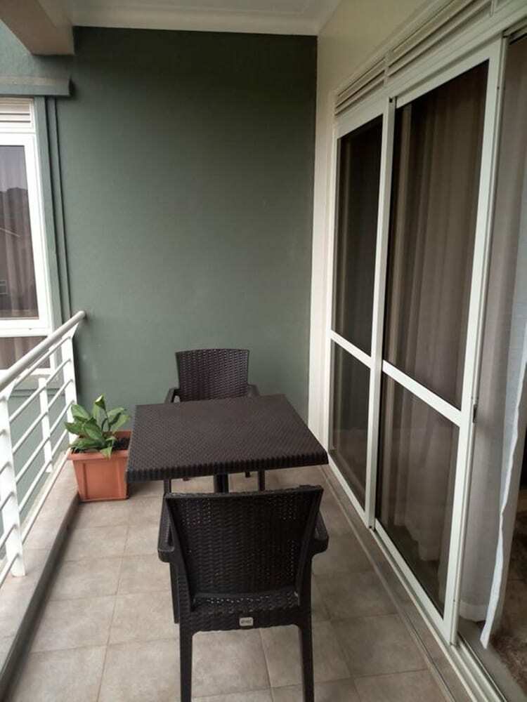 Aparthotel Natra Apartments