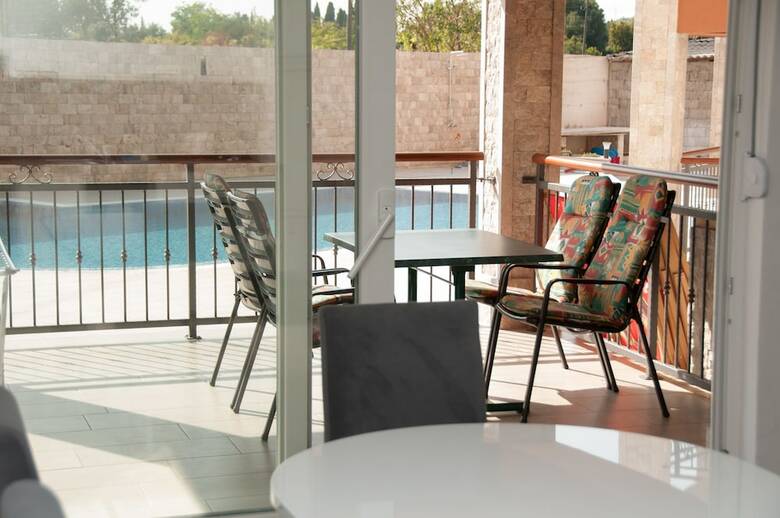 Hvar-holiday Apartments