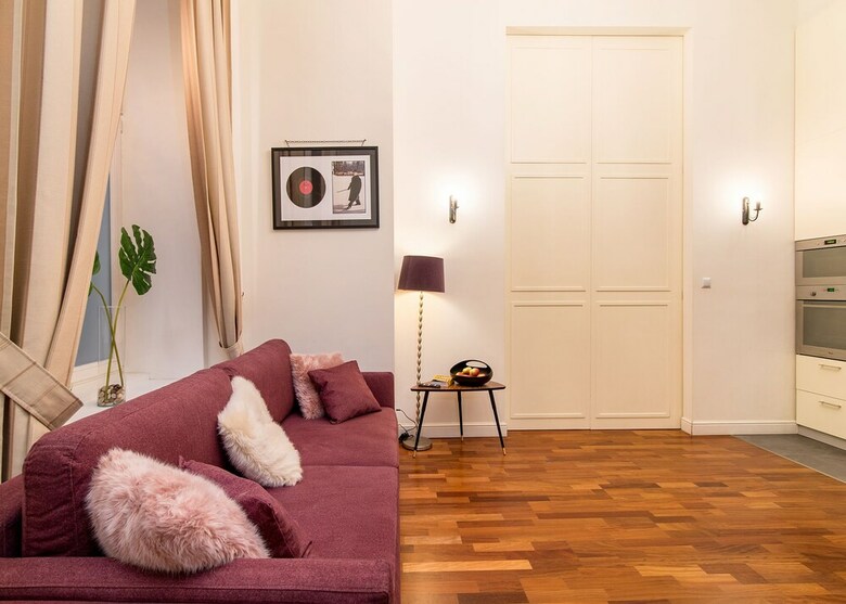 Metro Nowy Swiat Apartment