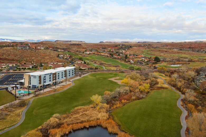 Hotel Springhill Suites By Marriott St. George Washington