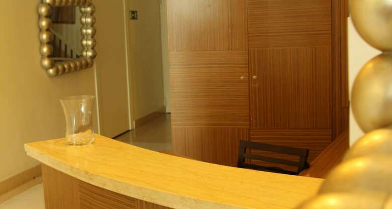 Hotel Onyx Suites & Apartments