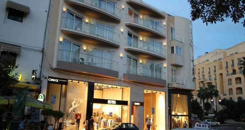 Hotel Onyx Suites & Apartments