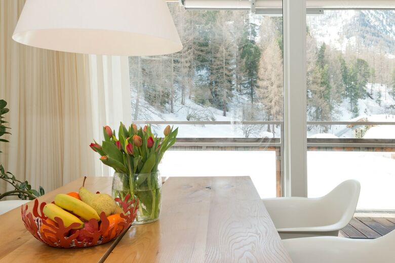 Chalet Altesse Serviced Apartments