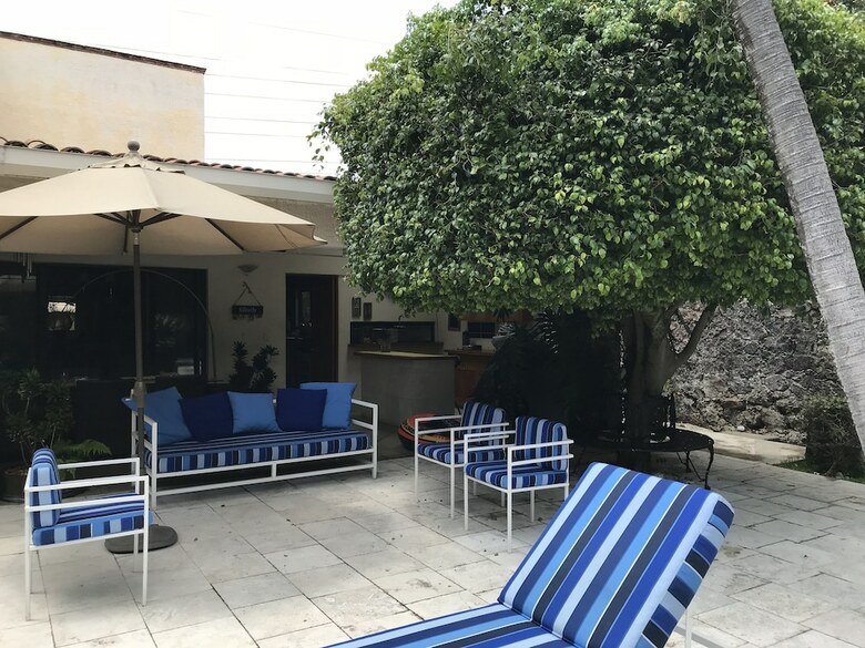 Cuernavaca Hermosa Y Amplia Casa