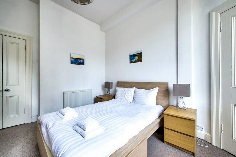 Apartamentos Lovely And Spacious 2br Home On Comiston Road