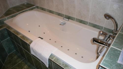 Hotel H�tel Du Lion D'or