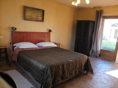Hostal La Pierre Folle Chambres D'h�tes