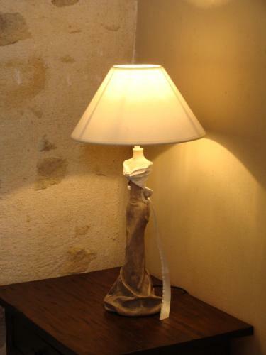 Hostal La Pierre Folle Chambres D'h�tes