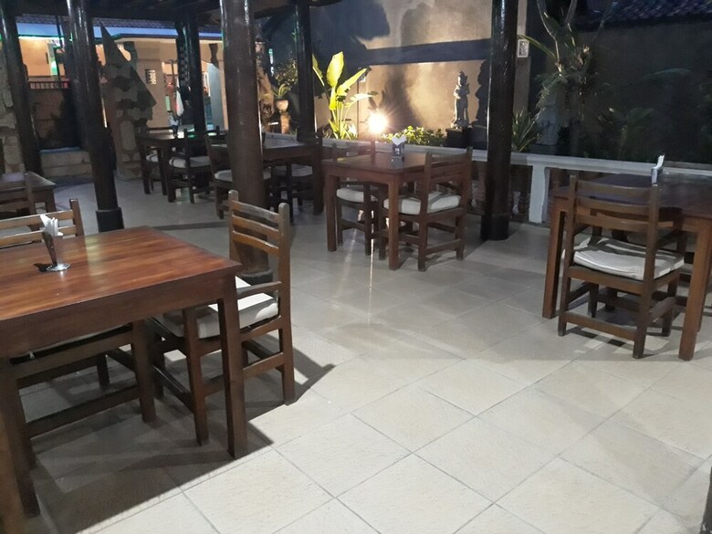 Bed & Breakfast Puri Bali Lovina