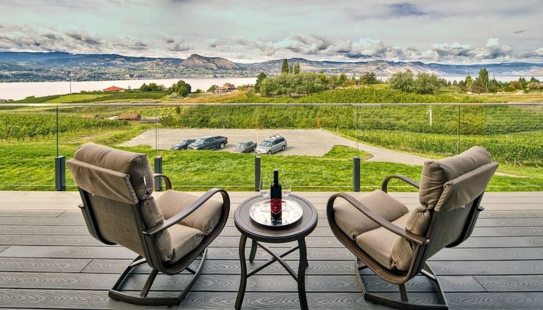 Posada Therapy Vineyards & Inn