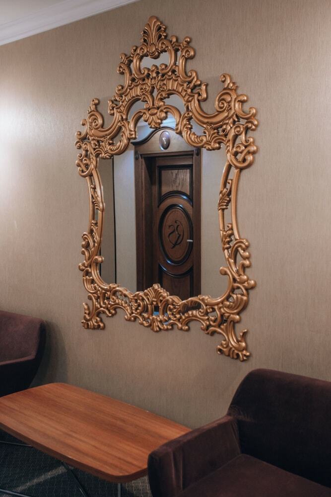Royal Sapphire Hotel