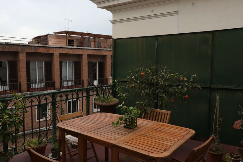 Trevi Palazzo Storico Suite B&B