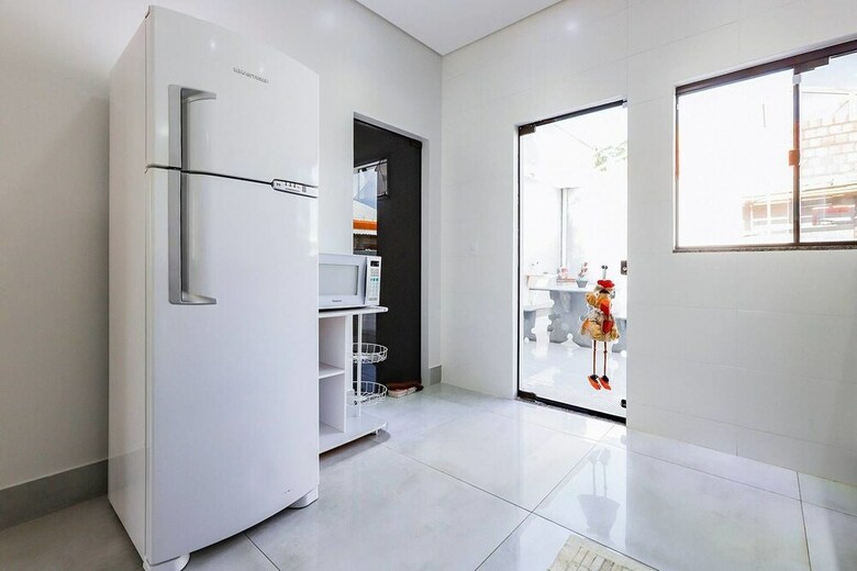Casa Moderna Em Condom�nio de Canasvierias