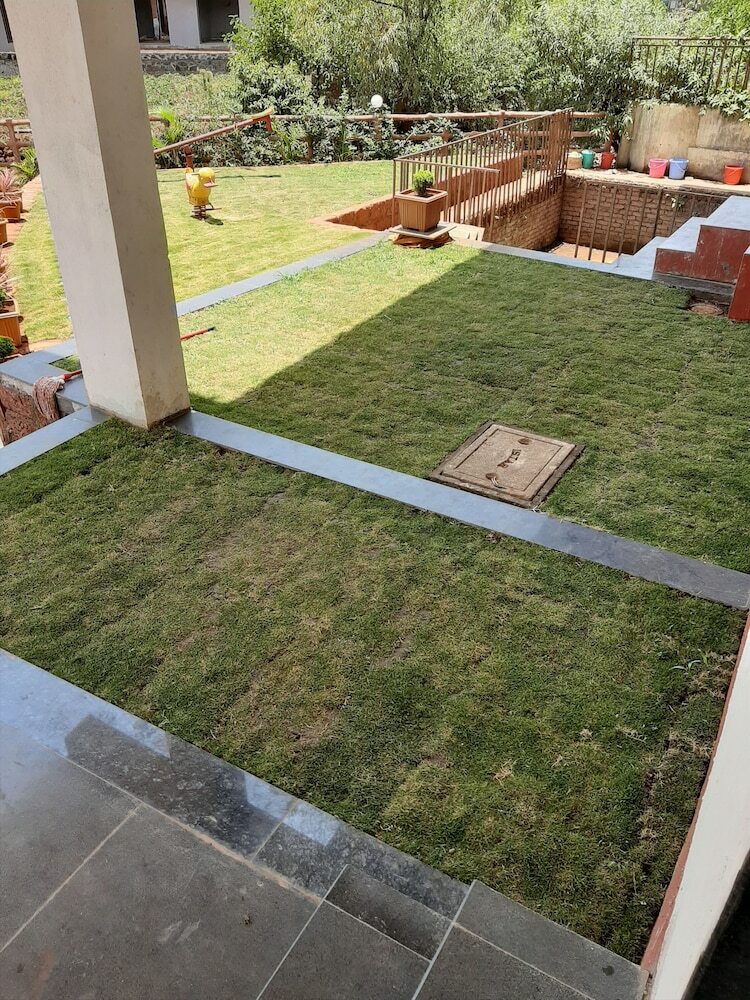 Hotel Lake Paradise Mahabaleshwar